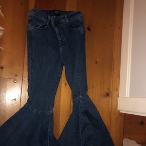 BDG Mermaid Flare Jean